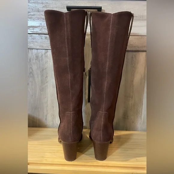 Crown Vintage Sila 2 Western Brown Suede Knee-High Boots - Picture 4 of 4